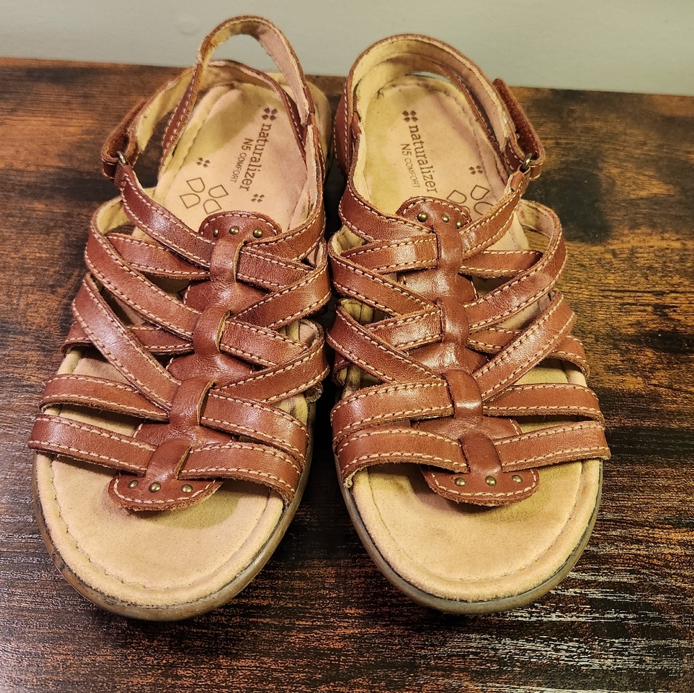 Naturalizer N5 Comfort Brown Jamboree Sandals Size 7.5